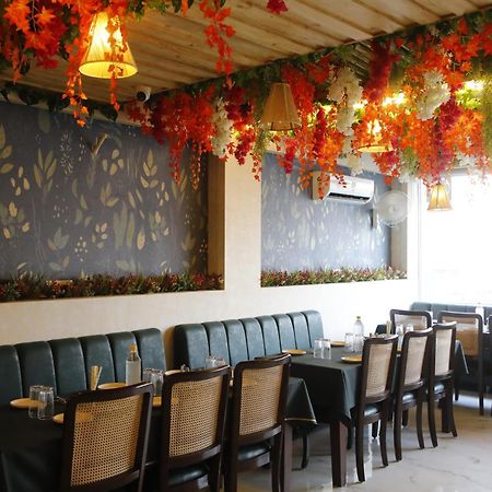 Hotel Glory Hisar Bagian luar foto