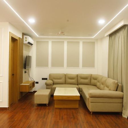 Hotel Glory Hisar Bagian luar foto